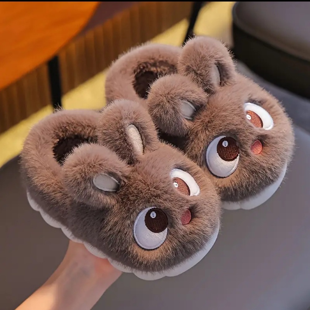 Cute Brown Bunny Plush Slippers Indoor Outdoor New boutique